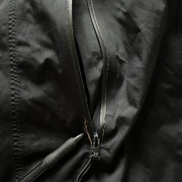 Lululemon Rain Jacket Coat Women Black Hooded Zip Up Long Length Windproof READ - Picture 14 of 14